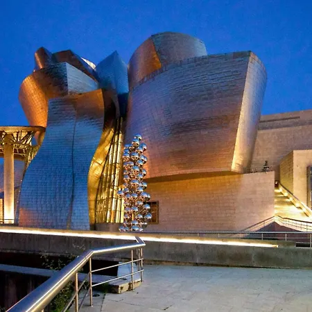 Confortable Piso En El Puerto Viejo De Algorta, A 7 Min De La Playa شقة
