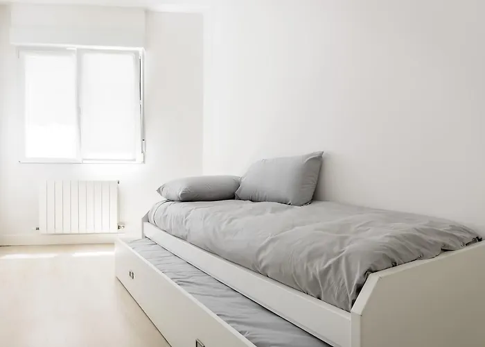 Apartment Confortable Piso En El Puerto Viejo De Algorta, A 7 Min De La Playa *